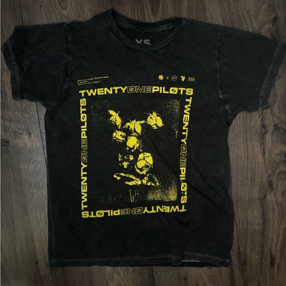 Twenty One Pilots Tee
